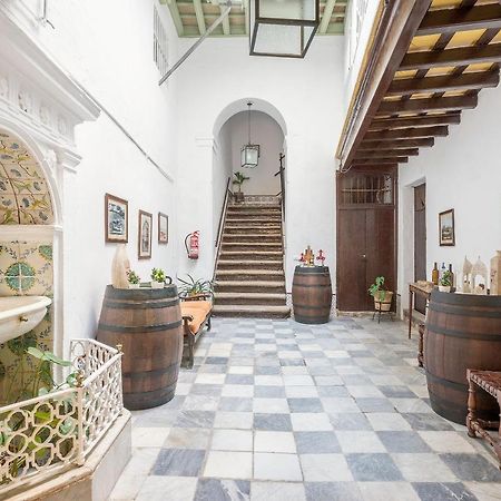 Villa Vivienda Del Siglo XVIII En El Casco Historico El Puerto de Santa María Exterior foto